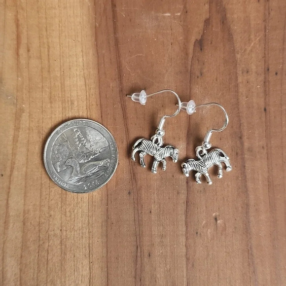Zebra Earrings - Picture 1 of 1